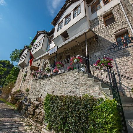 Bed And Breakfast Kotoni Gjirokastër Exterior foto